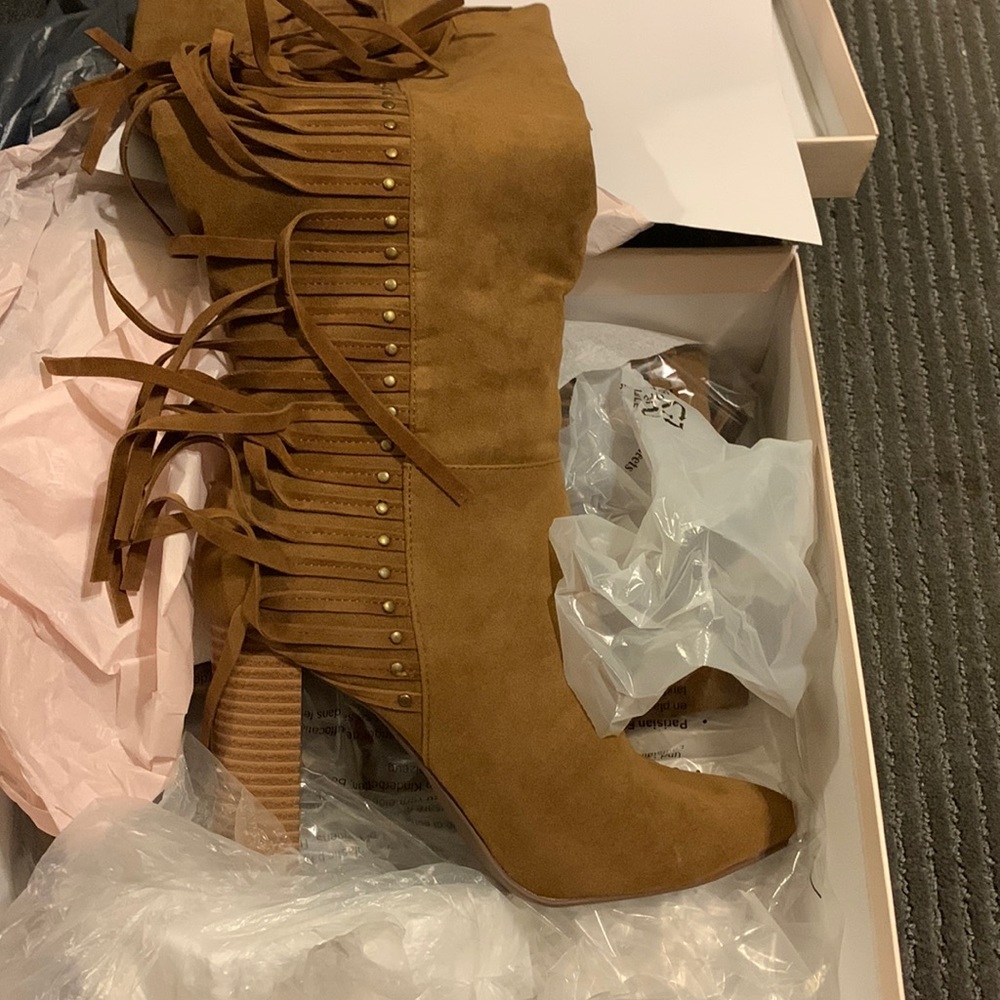 Heeled Gypsy Girl 4 inch block heel boot color camel